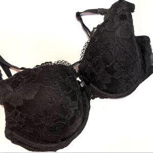 Victoria’s Secret Body by Victoria Bra 34C